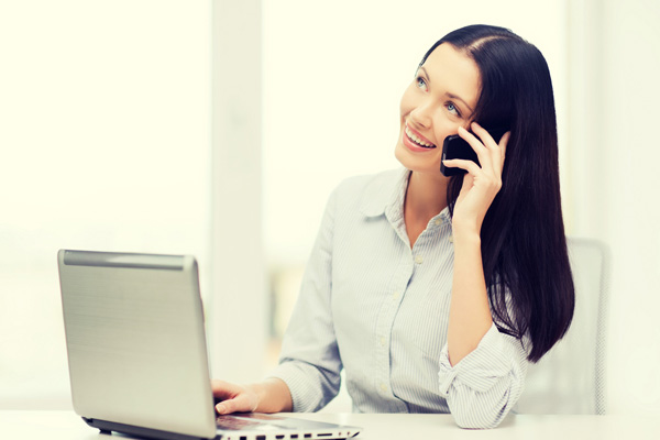 手机版客服系统使用率高，与PC端相连可随时提供服务